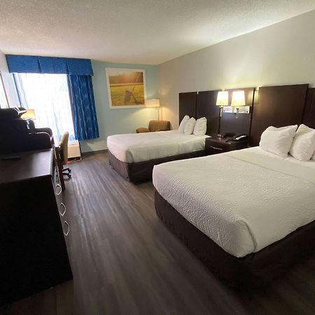 Days Inn By Wyndham Havelock Bagian luar foto