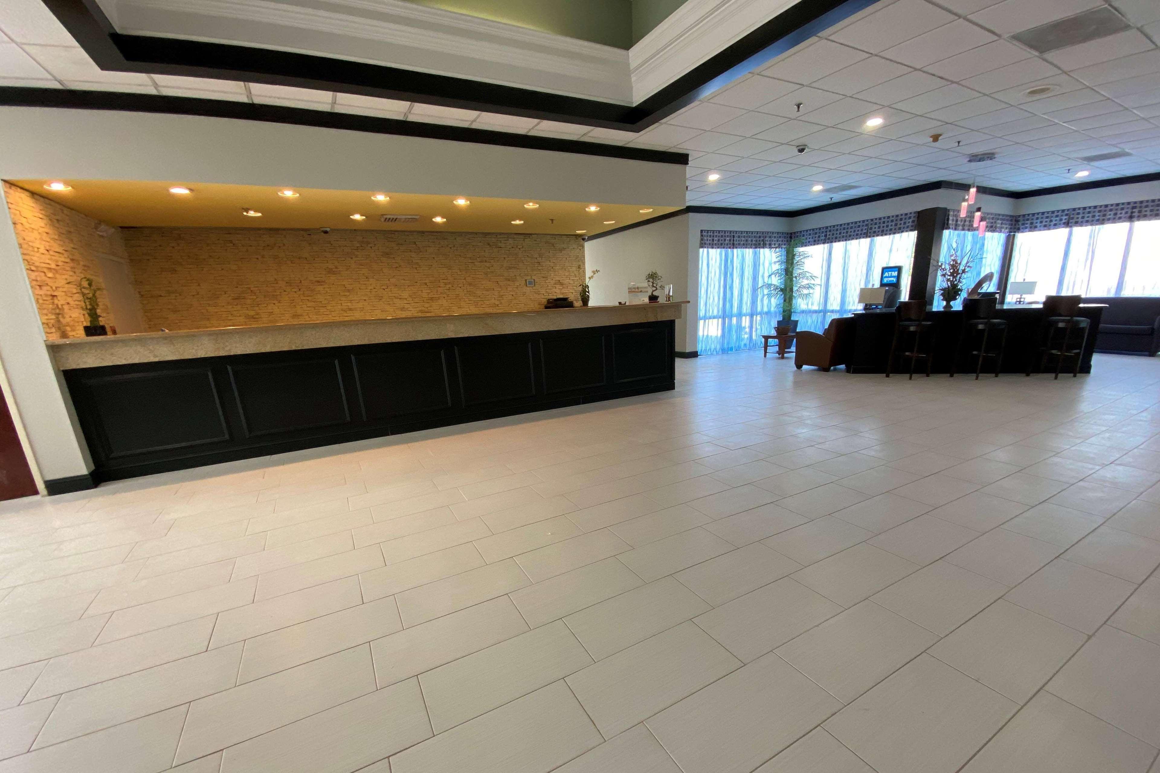 Days Inn By Wyndham Havelock Bagian luar foto