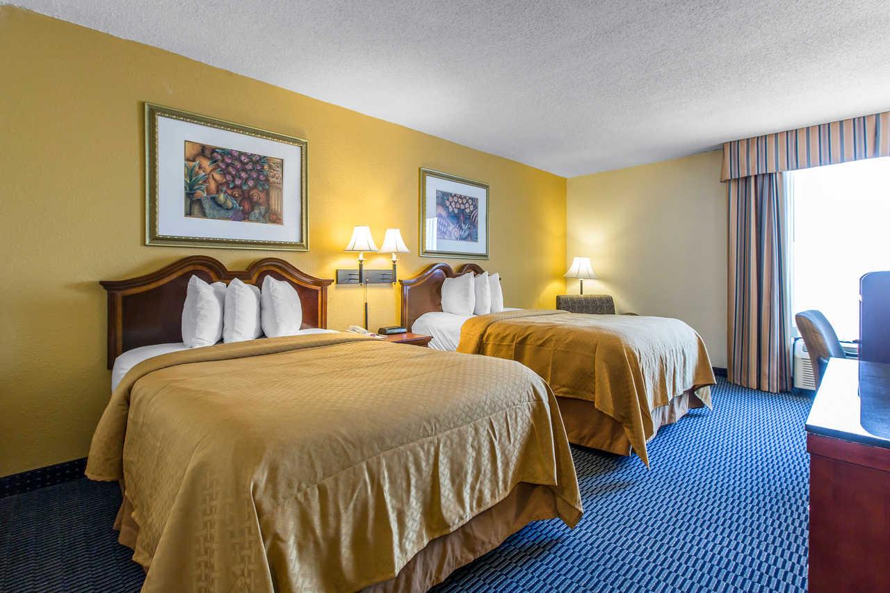 Days Inn By Wyndham Havelock Bagian luar foto