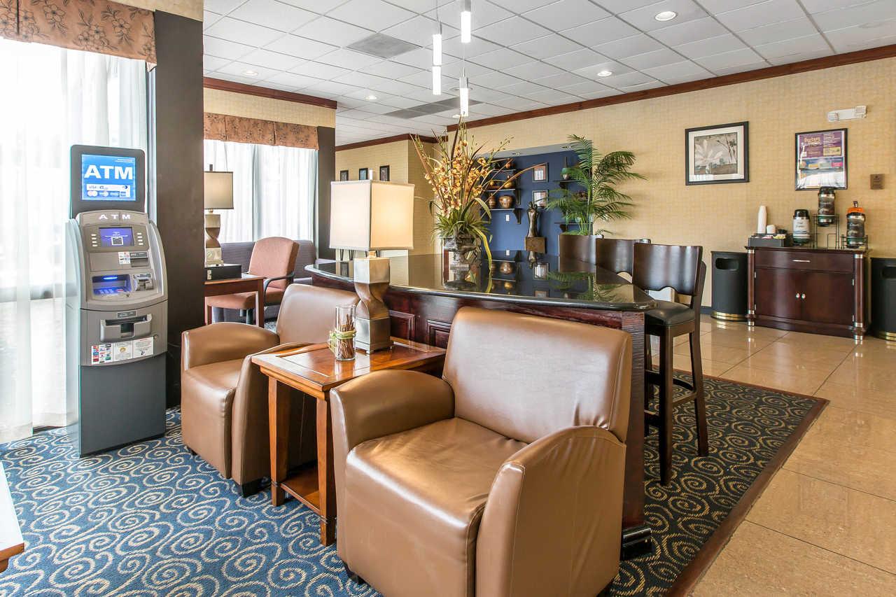 Days Inn By Wyndham Havelock Bagian luar foto